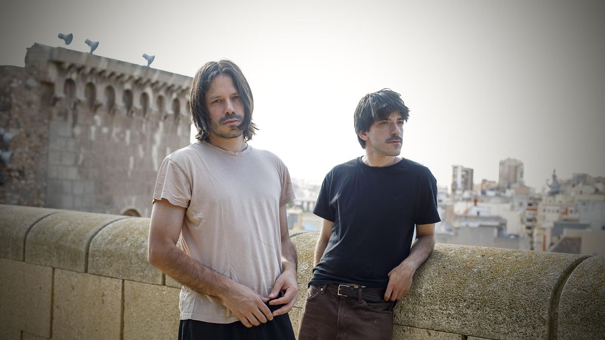 El dúo murciano Maestro Espada, formado por los hermanos Alejandro y Víctor Hernández en Cartagena