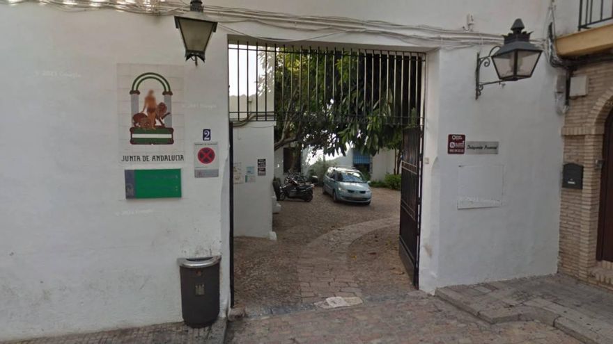 La Junta ofrece a la Universidad su sede en la calle Manríquez para la facultad de Filosofía y Letras