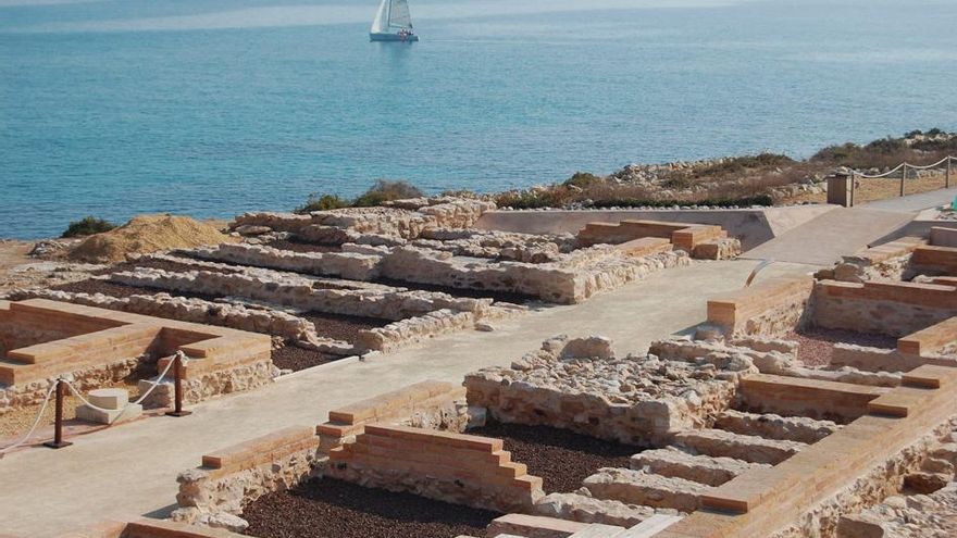 El inesperado descubrimiento de un calzado de esparto de 2300 años en un yacimiento de Alicante