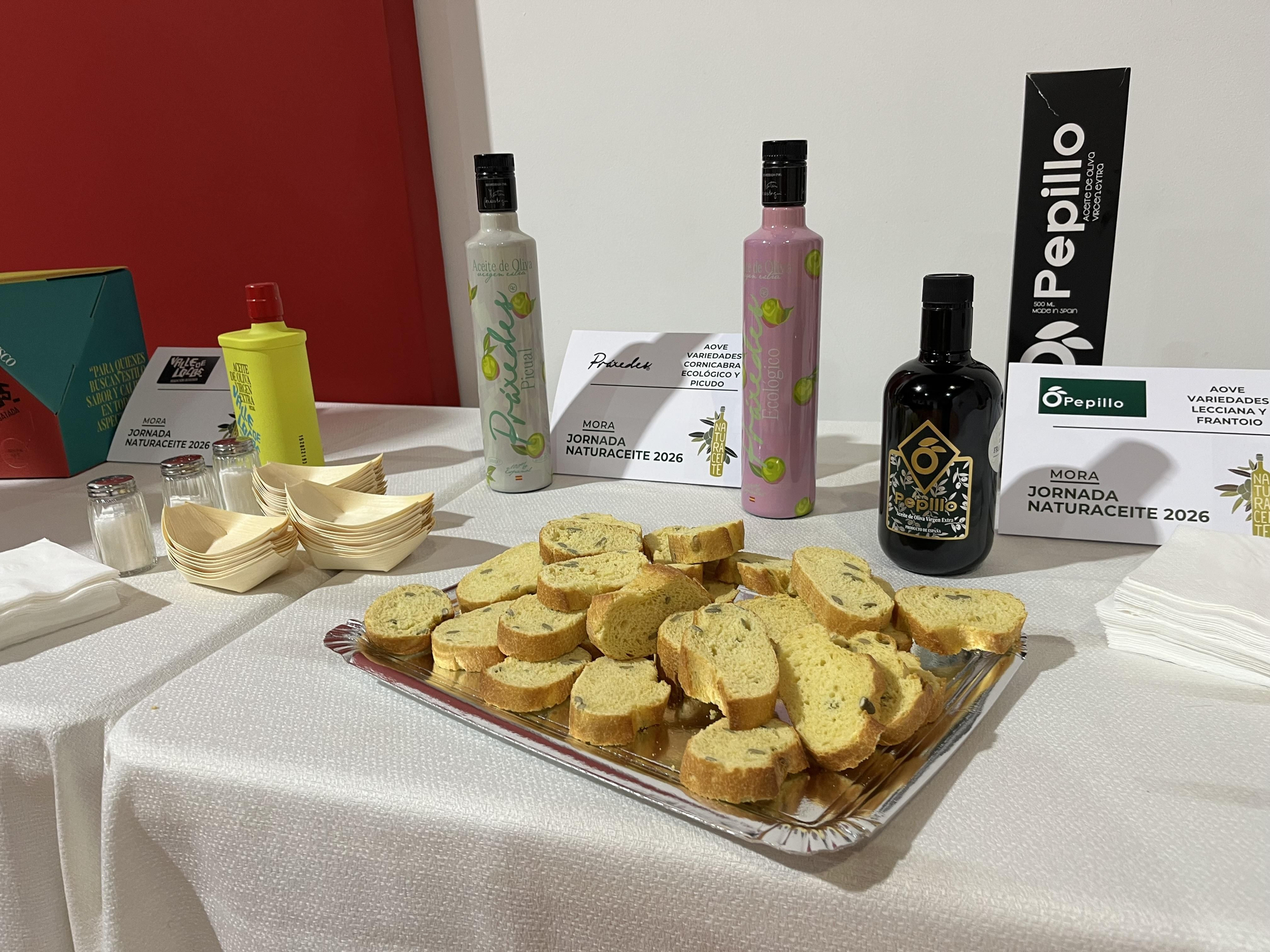 Aceites de oliva degustados en NaturAceite 2026: El Valle de los Locos; Práxedes y Oleo Pepillo