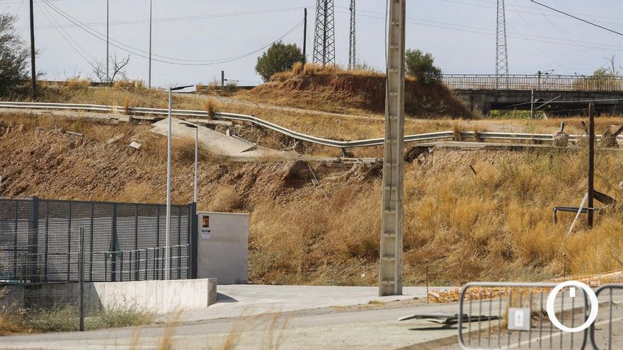 Licitada la obra para arreglar el acceso al cementerio de la Fuensanta