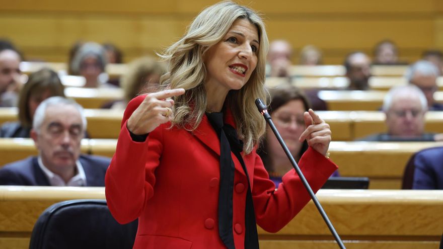 La vicepresidenta segunda del Gobierno, Yolanda Díaz, interviene en la sesión de control al Gobierno celebrada este martes en el pleno del Senado, en Madrid.