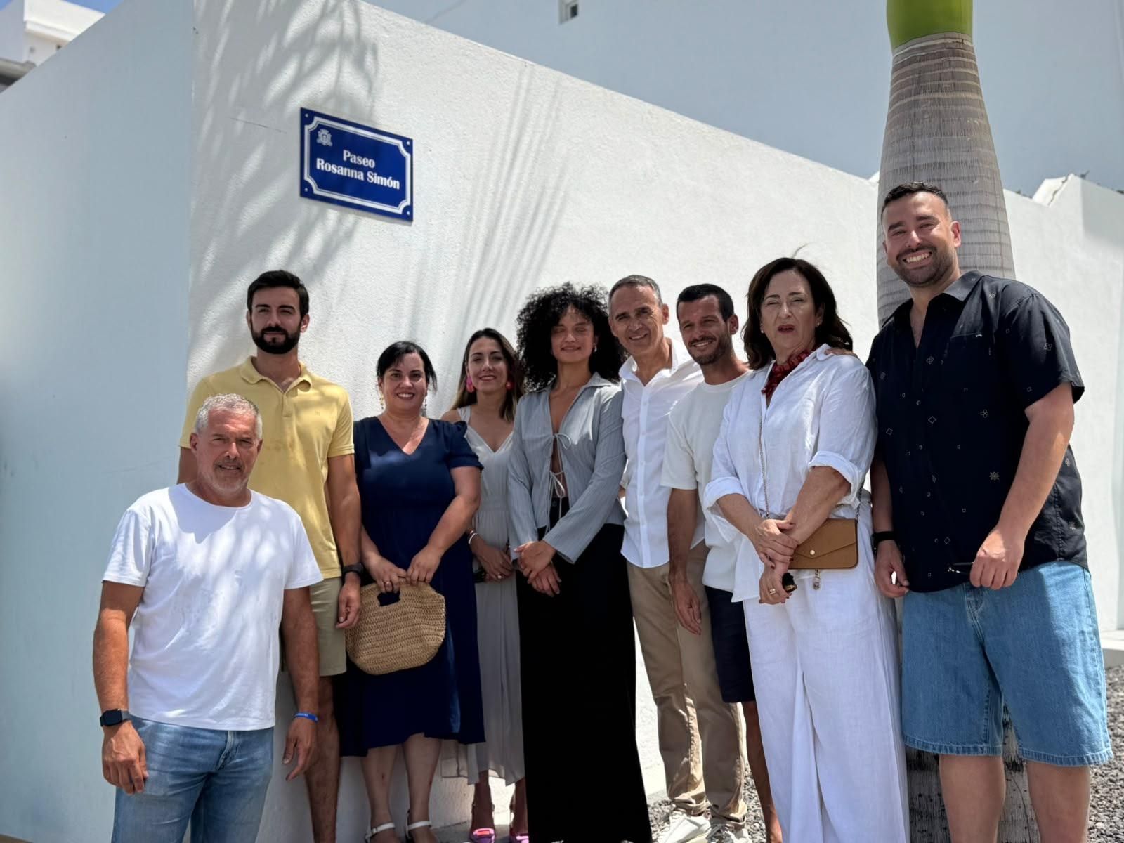 Rosanna Simón ya tiene un paseo en Puerto Naos.