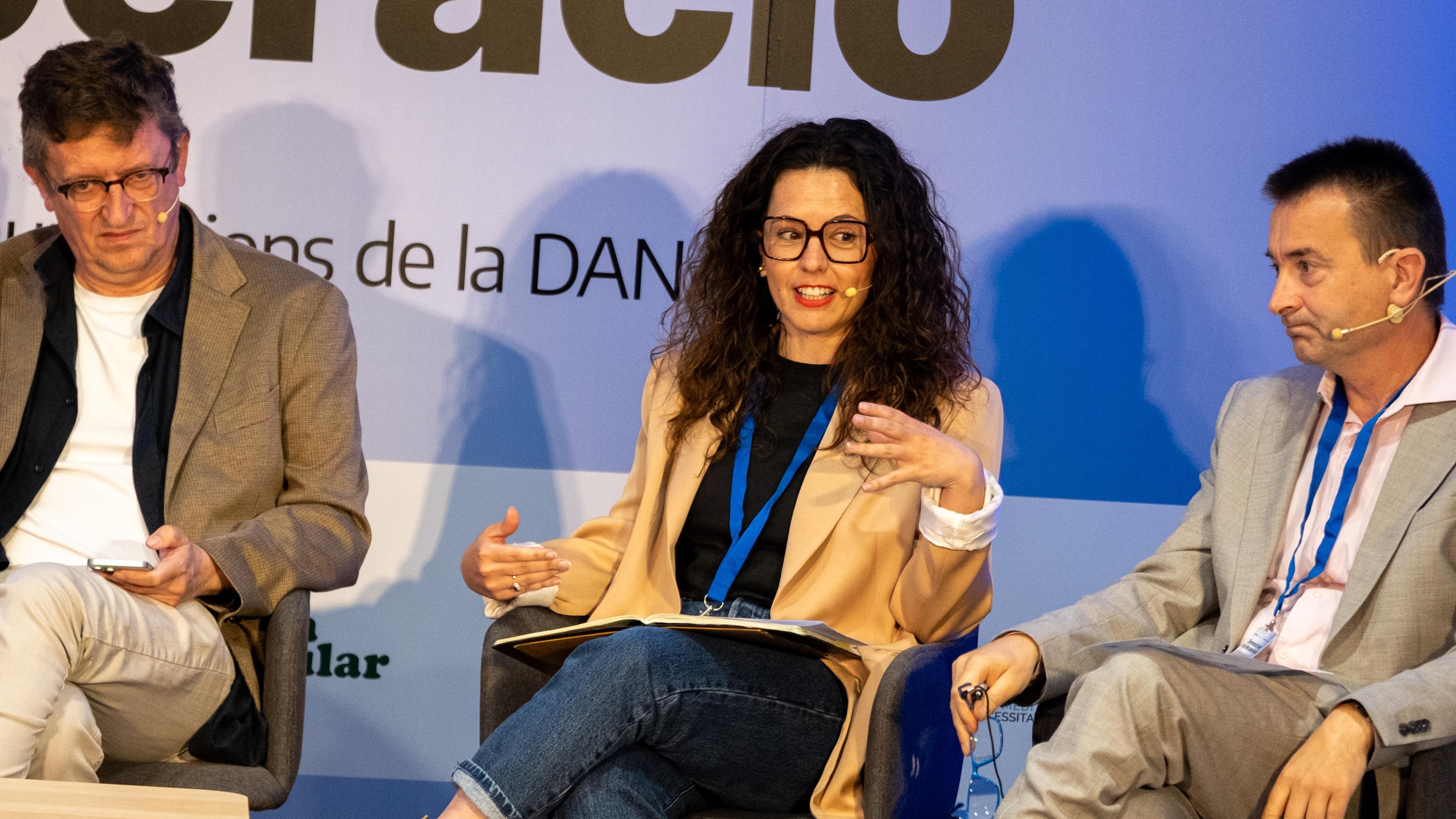 Pau Rausell, Julia Pineda y Paco Alós.