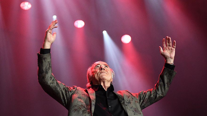 Serrat se despide en casa: “Nada de lágrimas, esto es una fiesta”