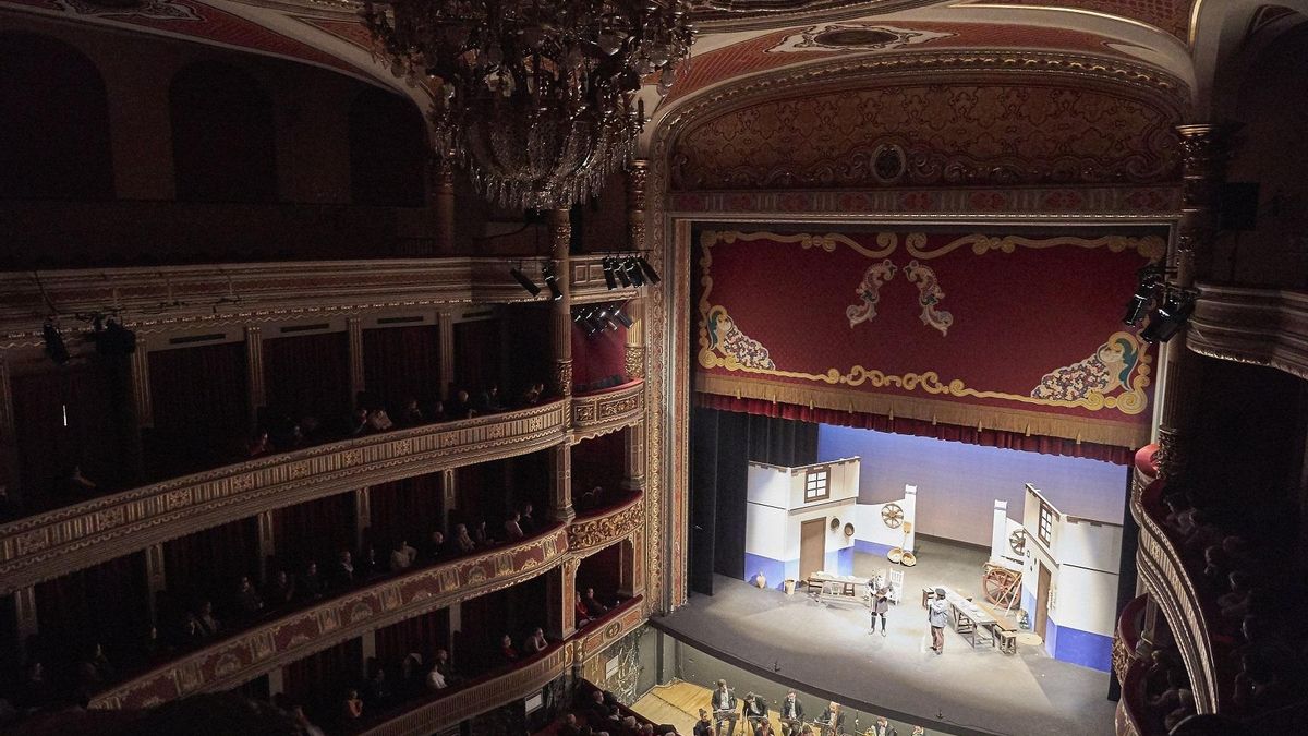 Foto de archivo del interior del Teatro Lope de Vega de Sevilla.