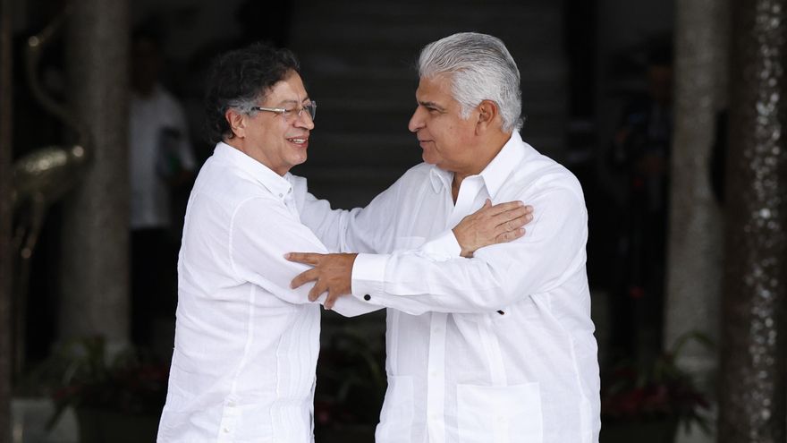 Mulino recibe a Petro en Panamá para tratar temas como la migración o el narcotráfico