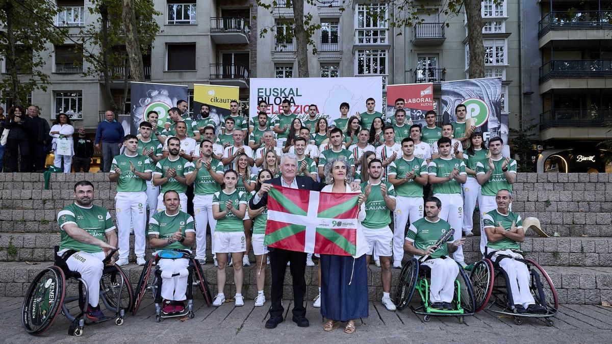 La selección vasca de pelota, integrada por 41 deportistas de varias modalidades, se estrena en el Mundial en Argentina