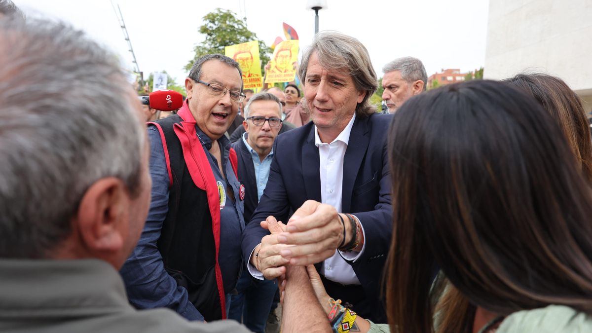 Carlos Martínez (PSOE) lamenta el "cinismo y la falta de autocrítica" de un Mañueco al que ve "cada vez más solo"