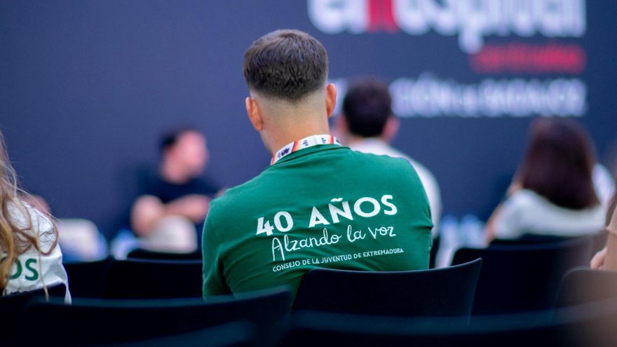 Tijeretazo histórico de Vox al Consejo de la Juventud de Extremadura: recorta un 92% su presupuesto