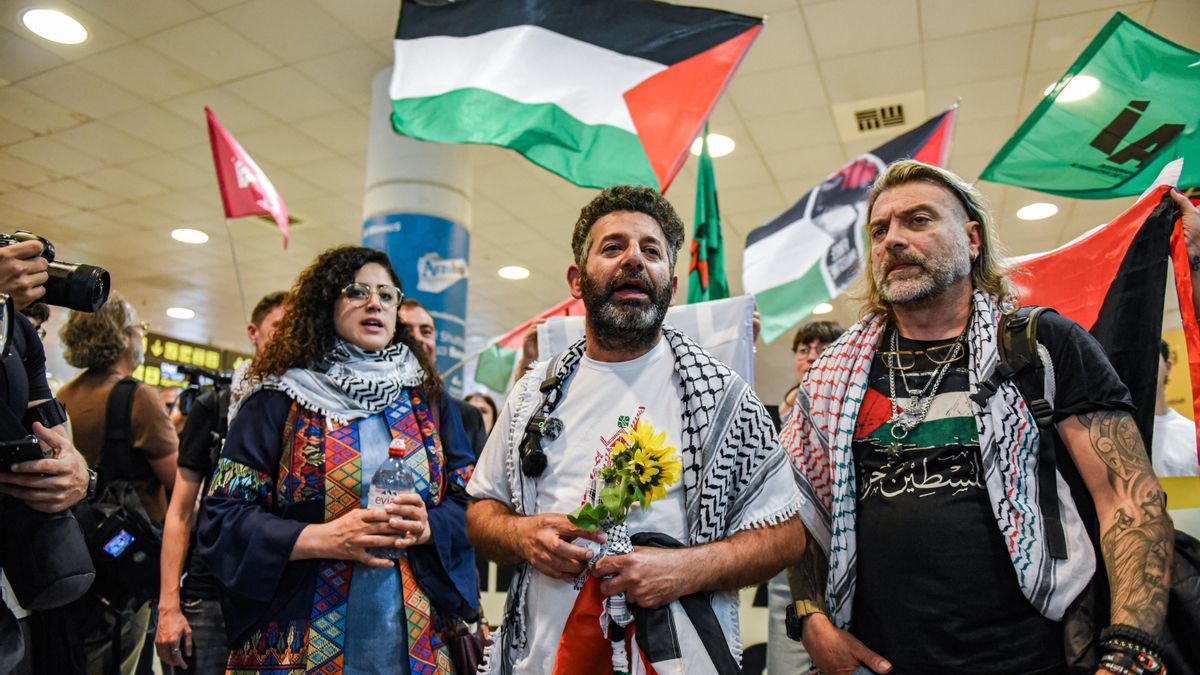 El tripulante de la Flotilla Saif Abukeshek vuelve a Barcelona tras 10 días secuestrado en Israel: "No nos rendimos"