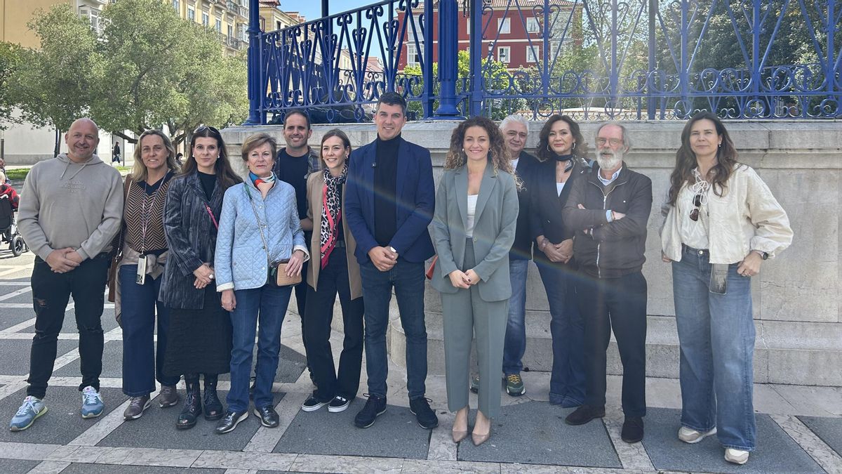 Miembros de la nueva Ejecutiva del PSOE de Santander.