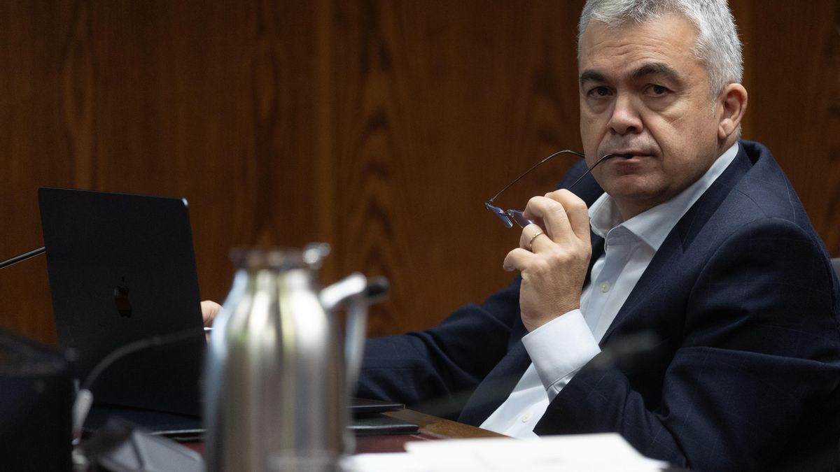 Las libretas de Cerdán incautadas por la UCO revelan su malestar con el fiscal general por no intervenir en el caso Koldo