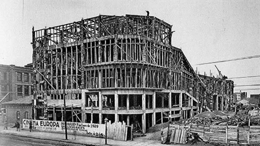 Construcción del cine