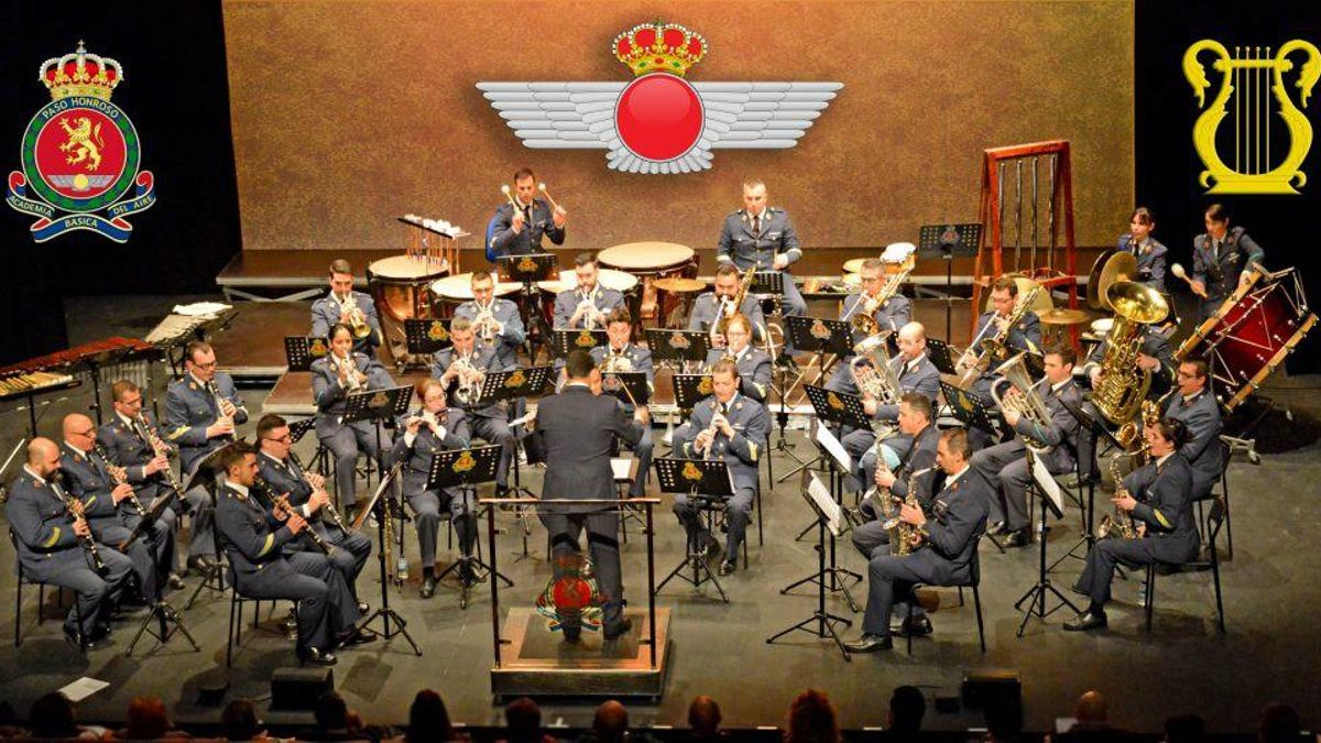 Unidad de Música Academia del Ejército del Aire de La Virgen del Camino.