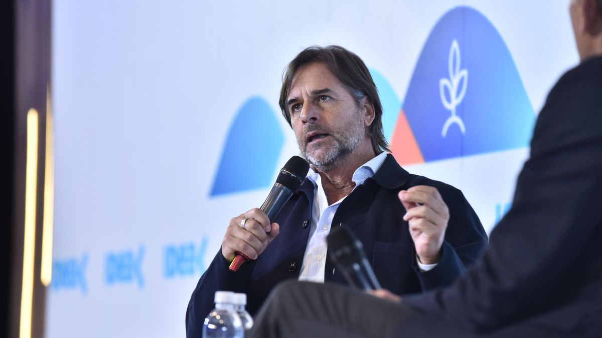 El expresidente uruguayo Luis Lacalle Pou, en el coloquio.