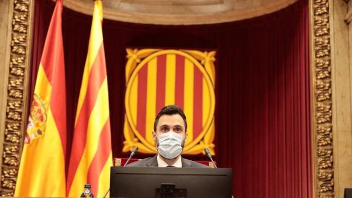 El Parlament catalán sube las pensiones de los expresidentes y exconsejeros en un decreto sobre el Covid-19