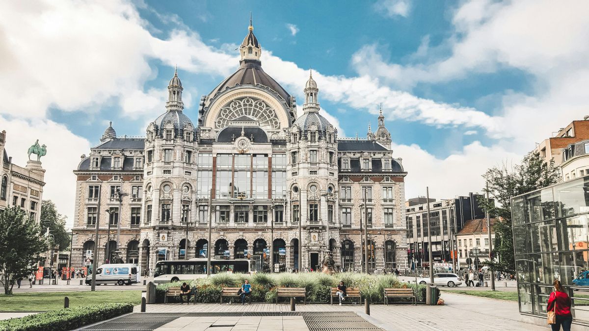 La 'Catedral del Ferrocarril': por qué esta estación de tren está considerada como una joya arquitectónica en europea