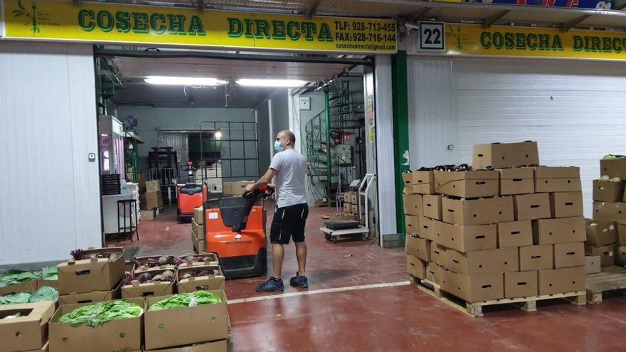 Un proyecto de emergencia para vender producto local de Gran Canaria abre una oportunidad para tender puentes entre ONG y agricultores