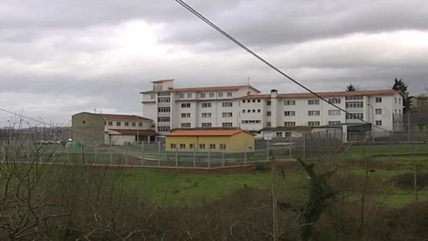 La Asociación de Vigilantes de Seguridad Privada denuncia al Gobierno asturiano por la vigilancia del Centro de Sograndio