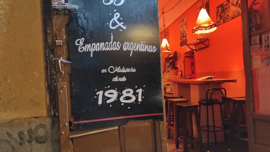 Entrada de la pizzería