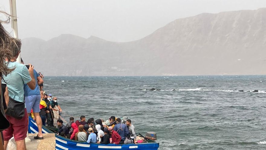 Lanzarote bate récord en pateras llegadas por sus propios medios y sin recursos estables para la primera asistencia