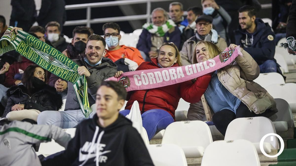 Grada Blanquiverde Córdoba CF - CD Ebro