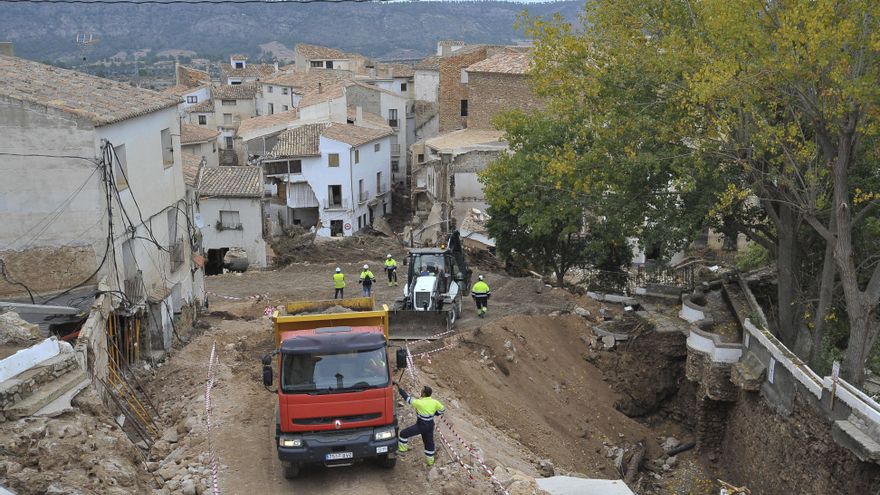 Guardia Civil espera localizar a los desaparecidos en Letur antes de llegar al río Segura