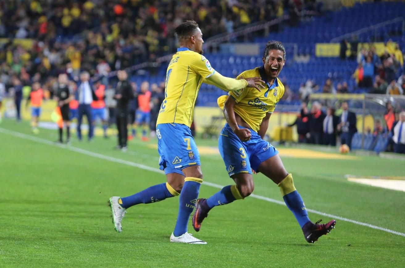 Imagen del encuentro entre la UD Las Palmas y el Valencia CF. Alejandro Ramos.
