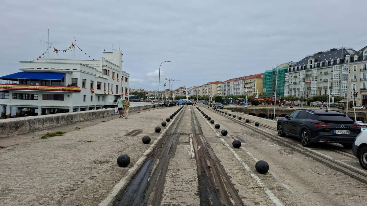 Santander adjudica por un millón de euros la recuperación del malecón sur de la Dársena de Molnedo