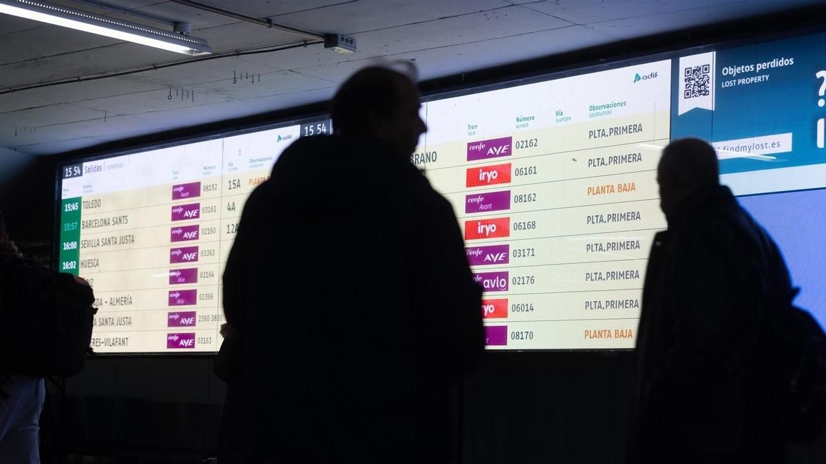 Renfe activa un plan alternativo de transporte por la suspensión del servicio de alta velocidad entre Madrid y Andalucía