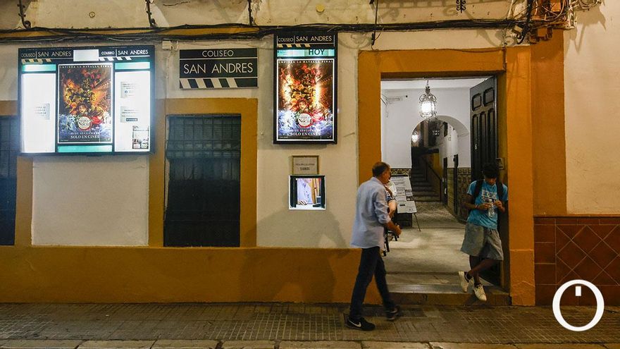 Los gestores del cine Coliseo denuncian que el Ayuntamiento los ignora sistemáticamente y piden ayudas urgentes