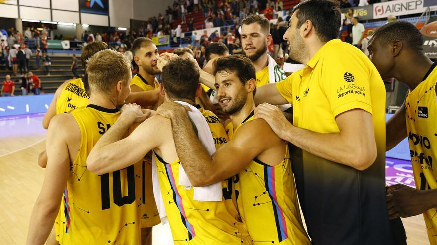 El Lenovo Tenerife se estrena con victoria y da muestra de su solidez en Manresa