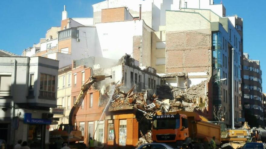 Derribo Álvaro López Núñez