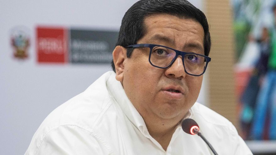 Ministerio peruano del Interior tiene los recursos para expulsar a inmigrantes ilegales, según el ministro de Economía