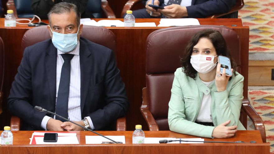 Ayuso aprueba con Vox la ley de Telemadrid para tumbar a su dirección y hacerse con el control
