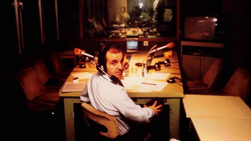 Movistar Plus+ da una docuserie a José María García, un año después de cancelar 'Reyes de la noche'