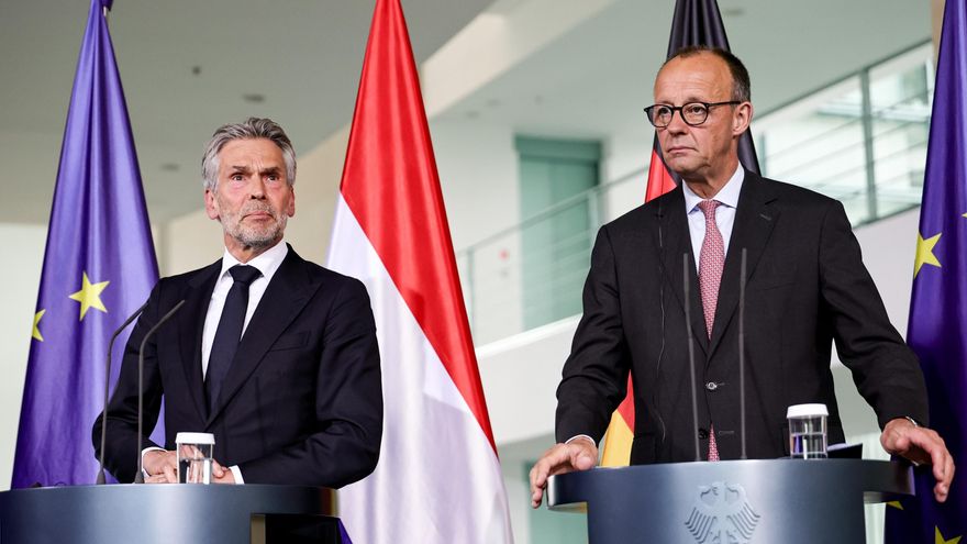 Merz quiere más sanciones a Rusia y acusa a Moscú de preferir un baño de sangre a negociar