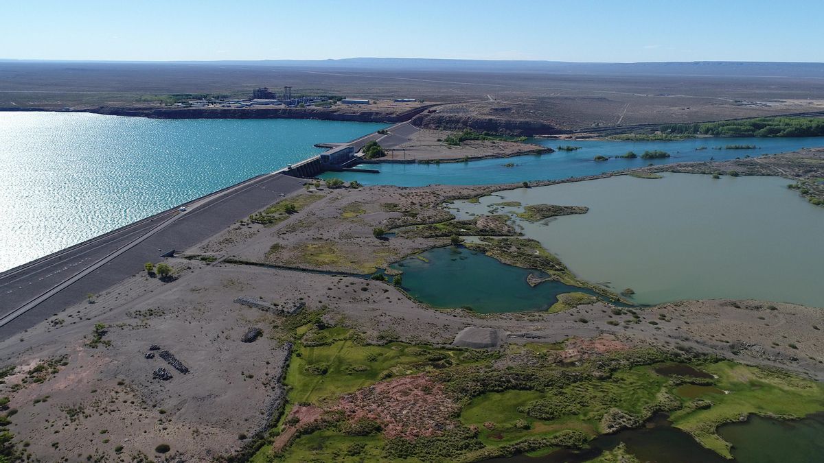 Presa de Arroyito, al lado de El Chocón, Neuquén.