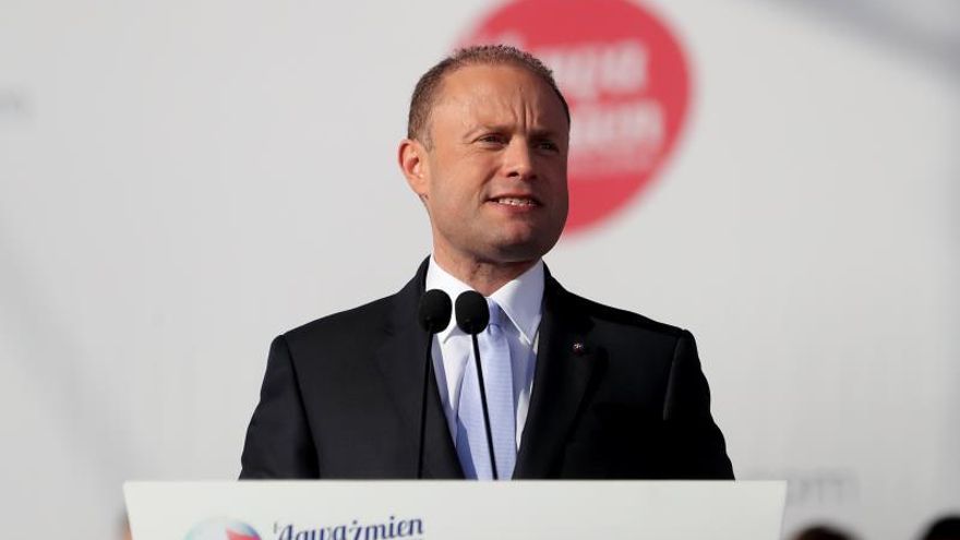 Malta pide a la ONG Lifeline que se aleje de sus aguas