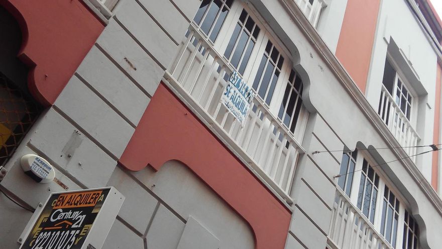 El precio del alquiler se mantiene estable en Canarias y supera los 9 euros por metro cuadrado, según un portal inmobiliario