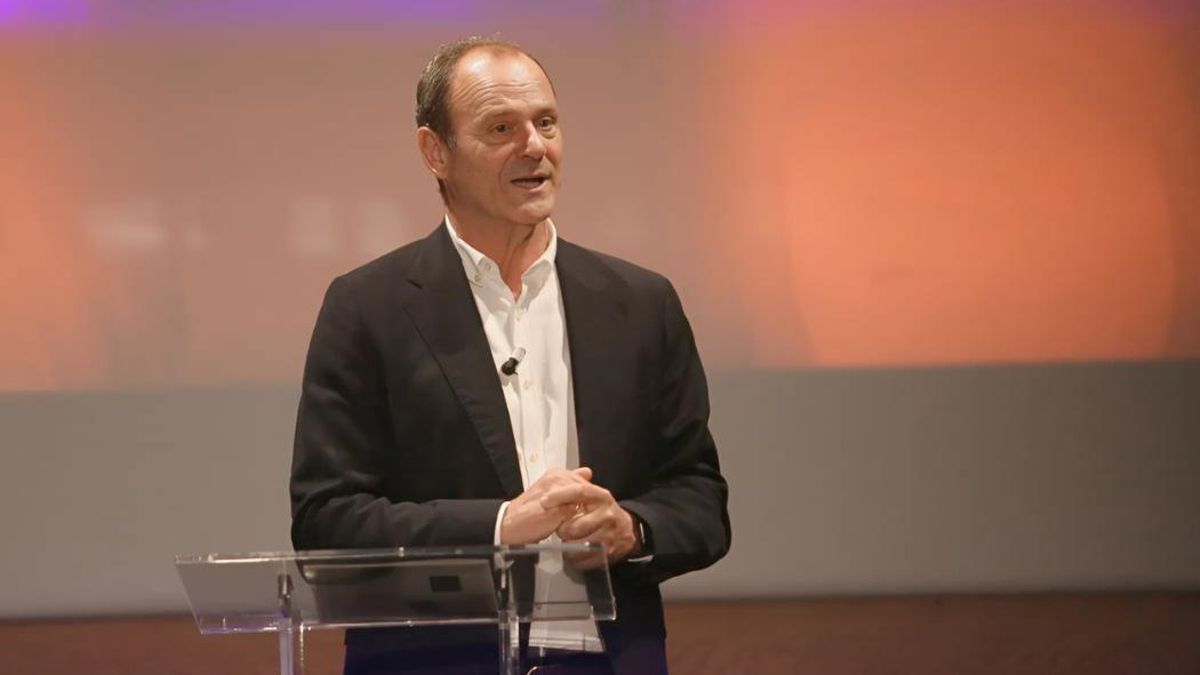 El presidente de la gestora del nuevo partido Municipalistas Primero Canarias, y alcalde de Agüimes por Roque Aguayro, Óscar Hernández.