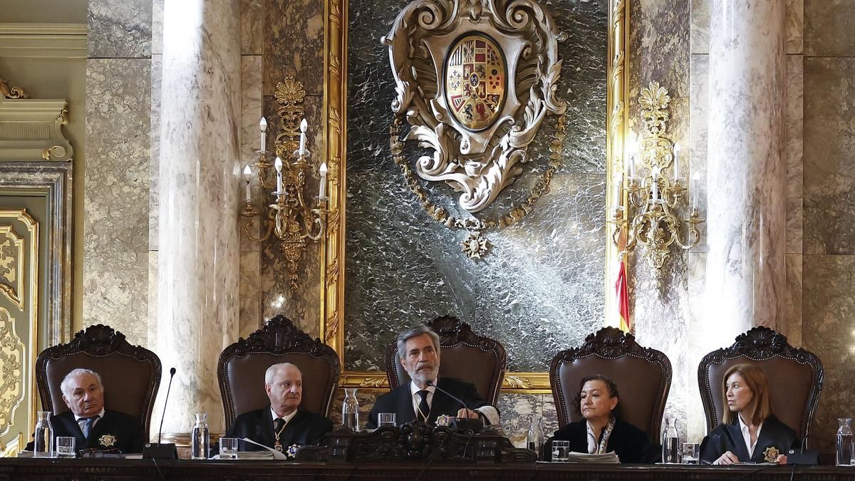 Los argumentos del Supremo para no suspender la regularización: "Subyace un interés público con un sustrato humano"