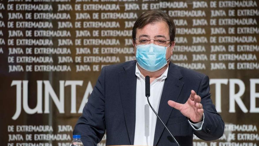 El presidente de Extremadura, Guillermo Fernández Vara, asegura que "nunca" ha tenido dudas sobre las vacunas