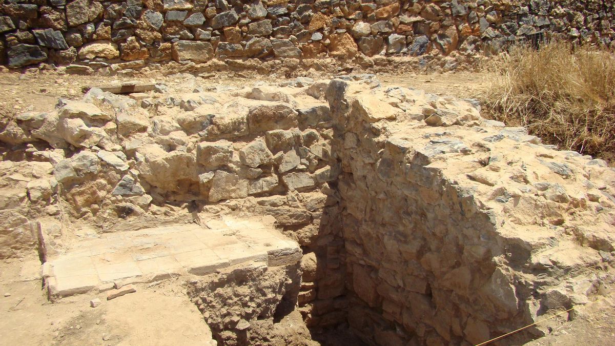 Vista general con contrafuerte interno