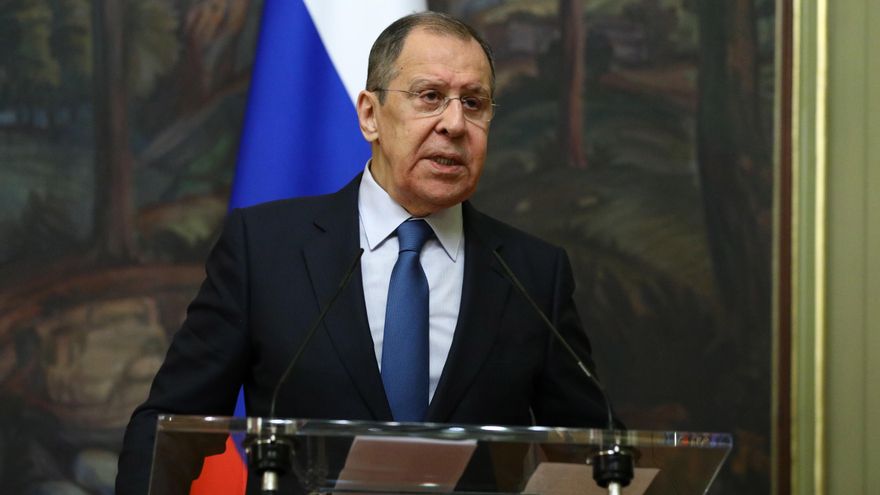 Lavrov: Rusia no puede investigar el caso de Navalni por falta de "datos"