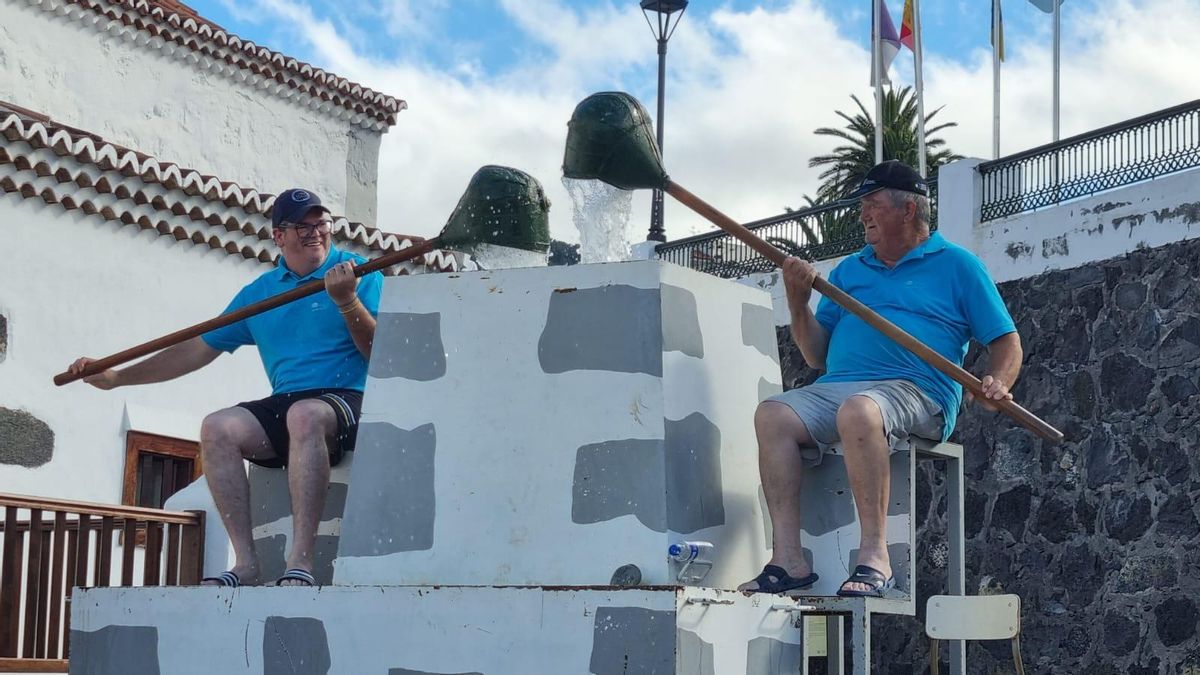 Imagen de archivo de Antonio Celestino durante una exhibición de juego del calabazo