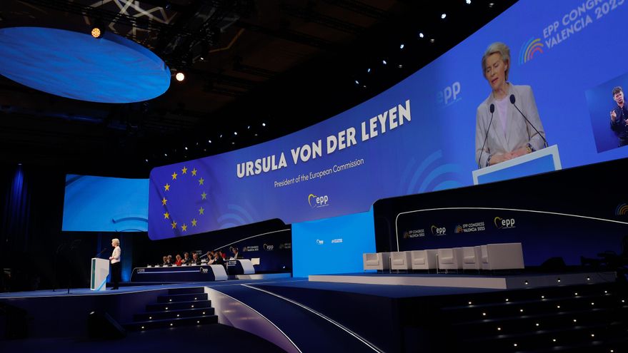 Von der Leyen ignora la DANA en su discurso en el congreso del PP europeo en Valencia