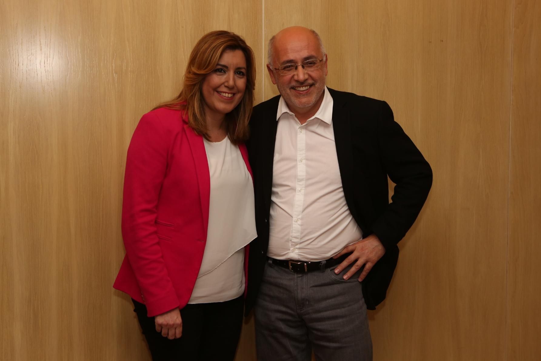 La secretaria general de los socialistas andaluces, Susana Díaz y el presidente del Cabildo de Gran Canaria (Alejandro Ramos)