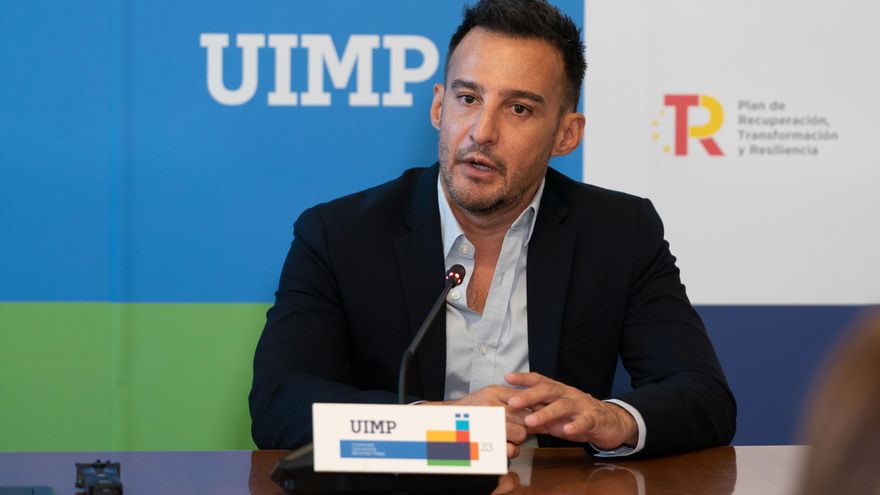 Amenábar defiende que 'El cautivo' es una película sobre "el arte de contar historias"